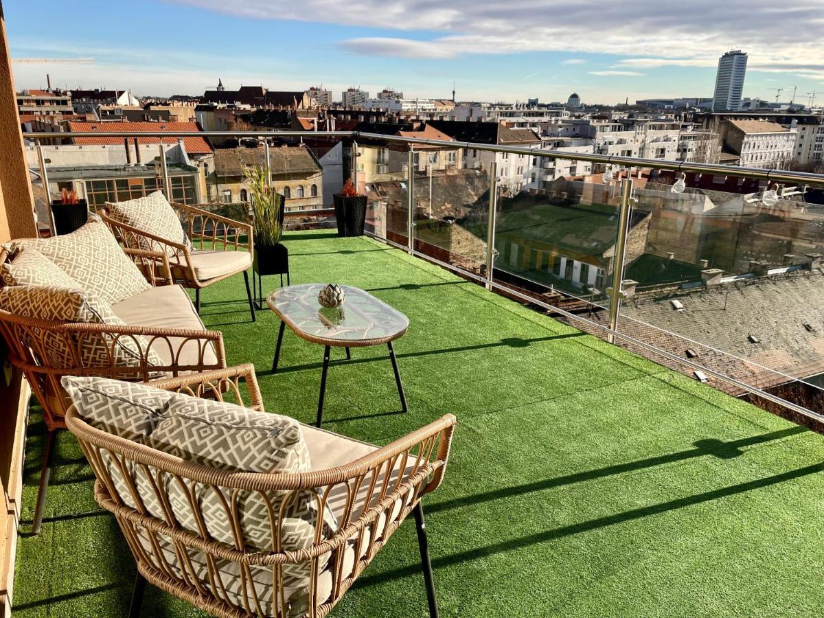 Downtown Penthouse Budapest Exteriör bild
